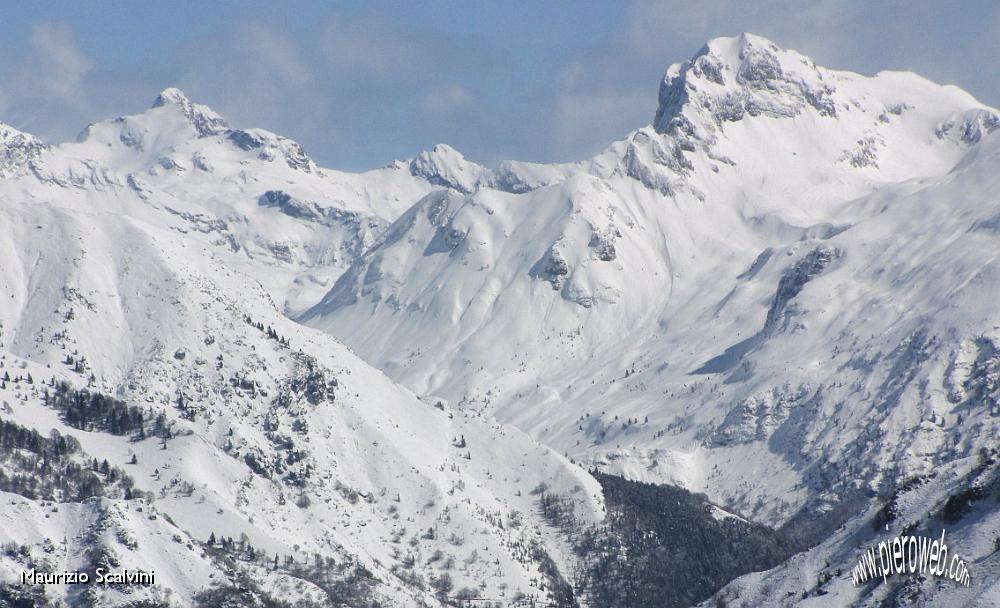 36 Monte Pradella e Corna Piana.JPG